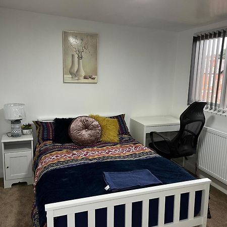 Studio 22 Lower Road Beeston Бистон Экстерьер фото