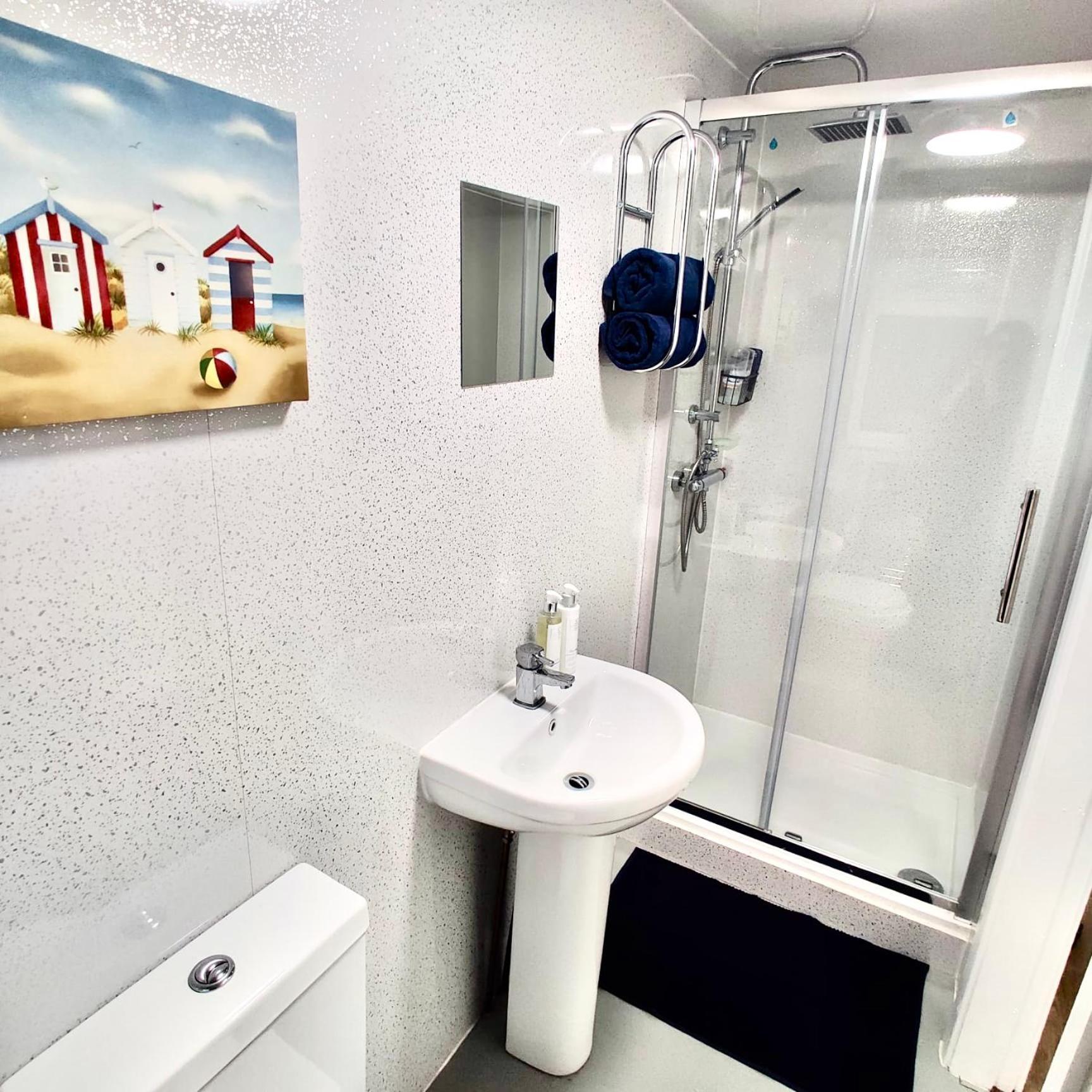 Studio 22 Lower Road Beeston Бистон Экстерьер фото