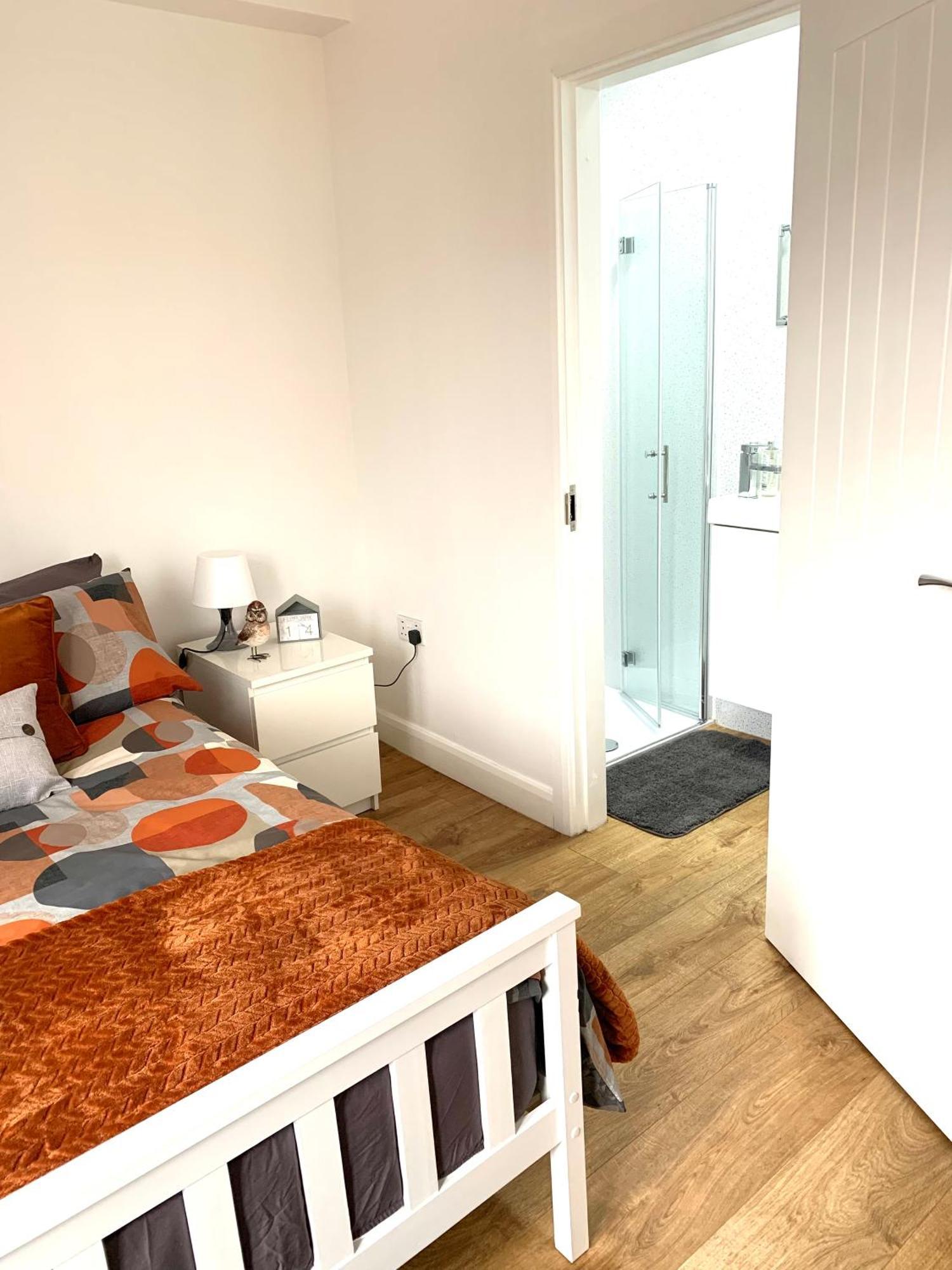 Studio 22 Lower Road Beeston Бистон Экстерьер фото