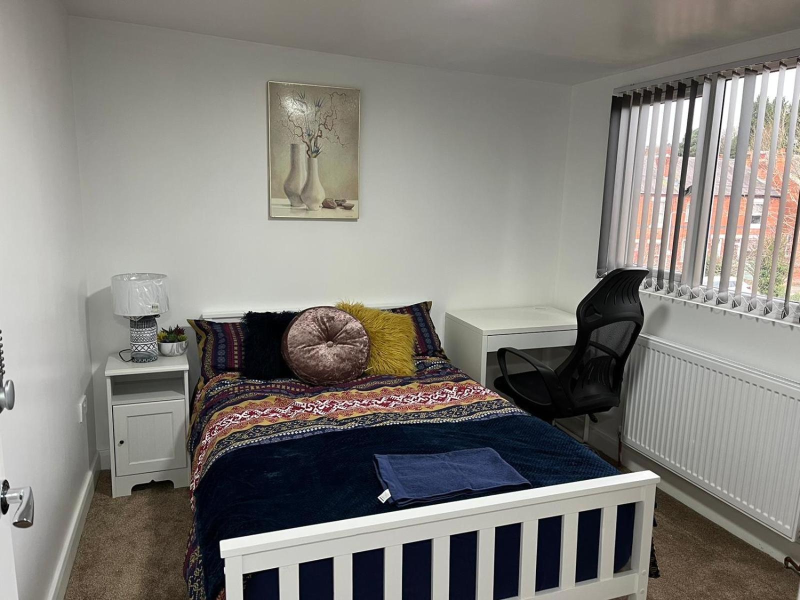 Studio 22 Lower Road Beeston Бистон Экстерьер фото